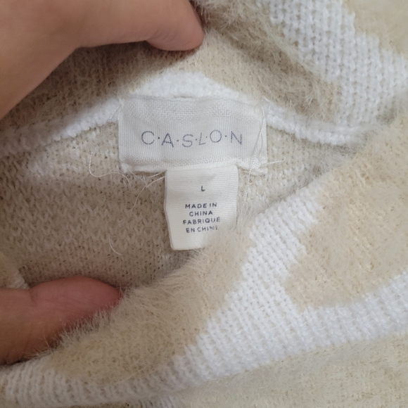 Sweater - Picture 2 of 2